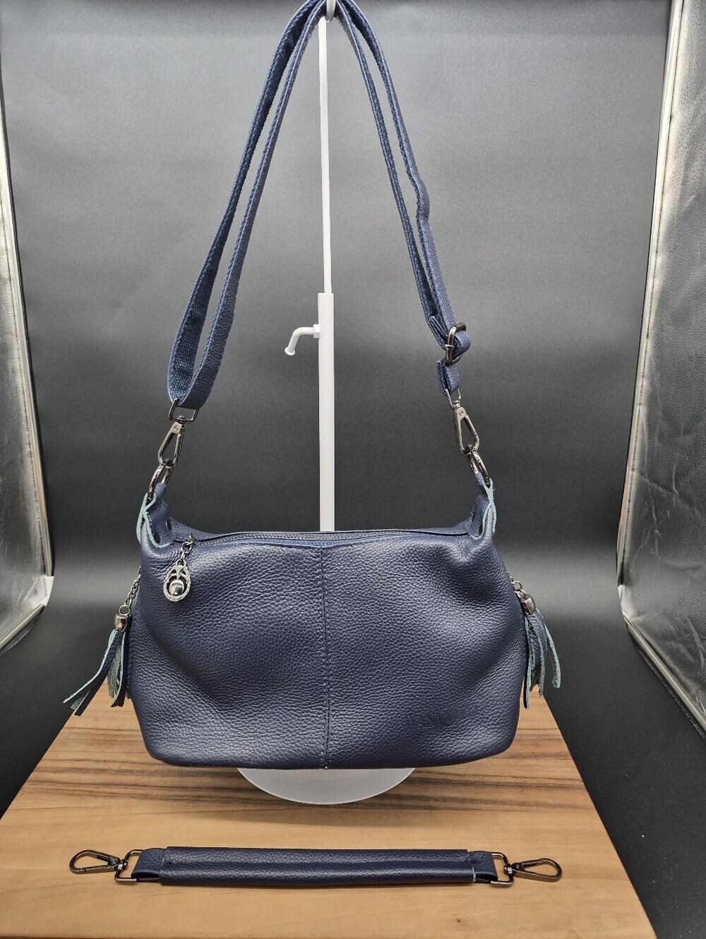 Classic Navy Convertible Shoulder Bag/Satchel w/2 Detachable Straps, 11×6×5 NWOT